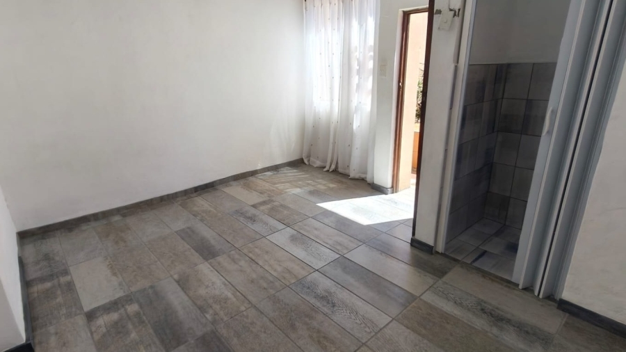 4 Bedroom Property for Sale in Cambridge West Eastern Cape